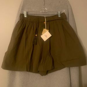 Faherty Marina shorts, military olive, M